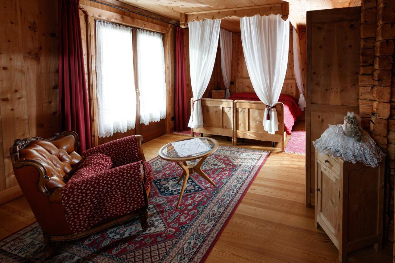 Hotel Rina 3*