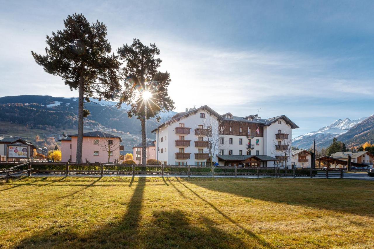 Rina Hotel