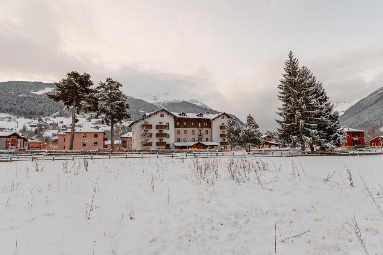 Rina Hotel